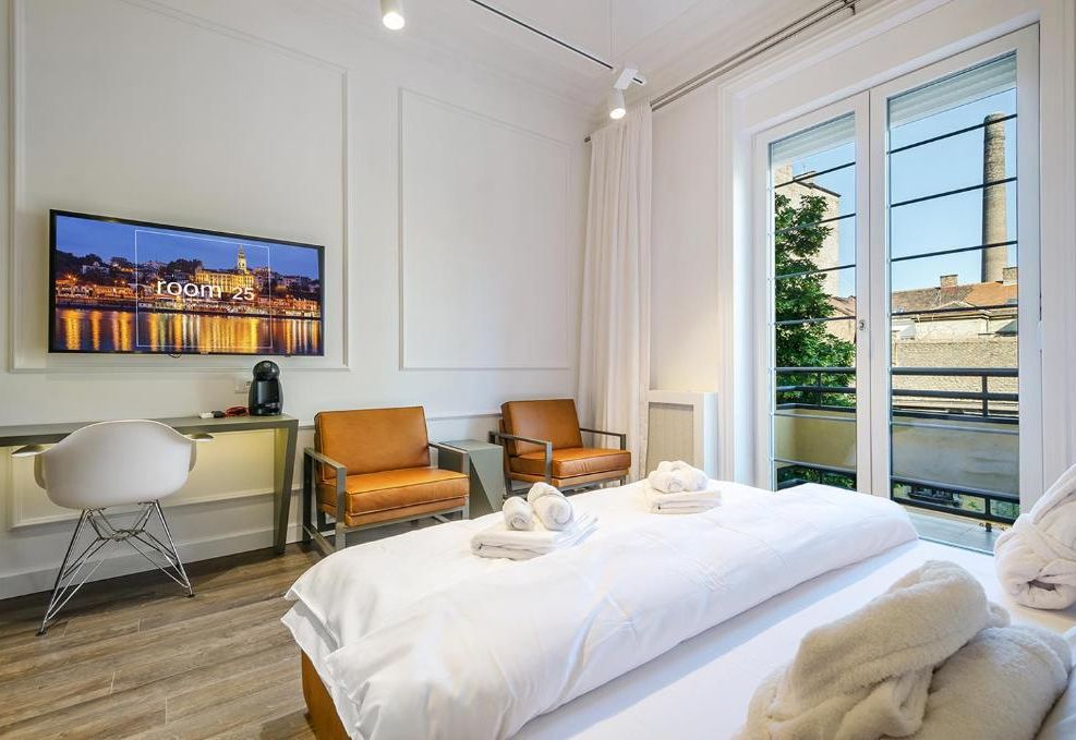 Room 25 Belgrade