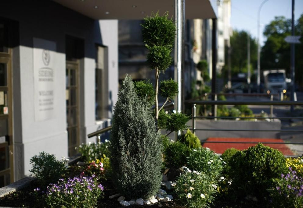 Side One Design Hotel Garni