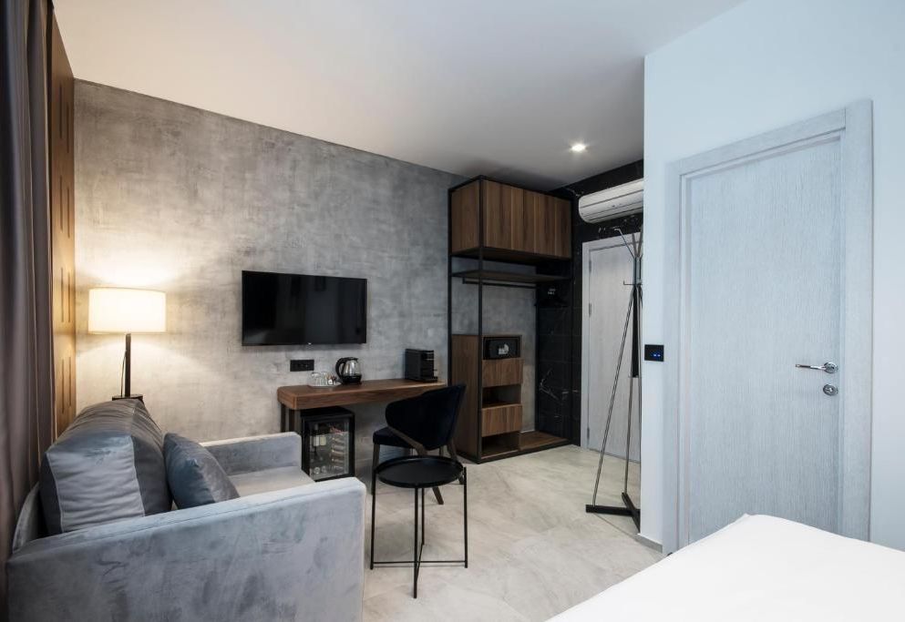 The Location Hotel