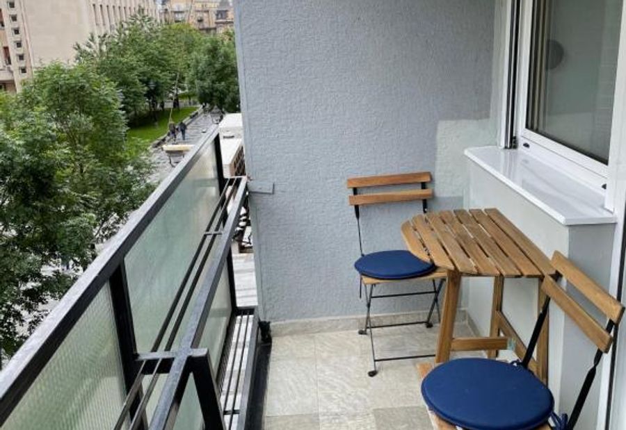 Tommy Apartment