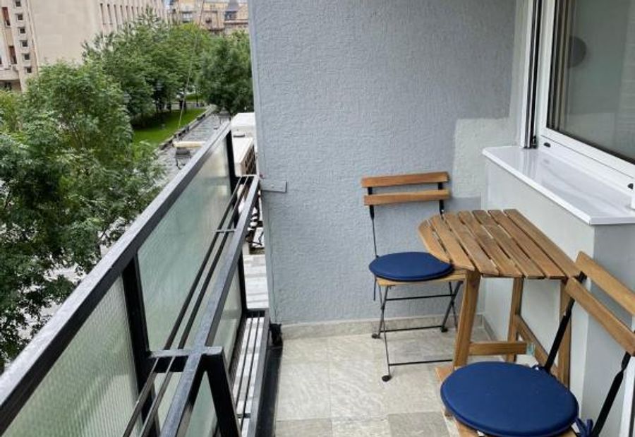Tommy Apartment