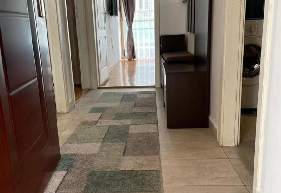 Tommy Apartment