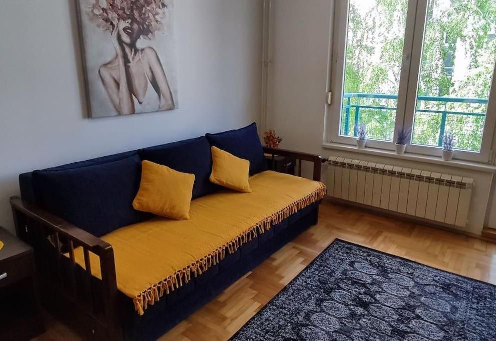 Twenty-one apartman