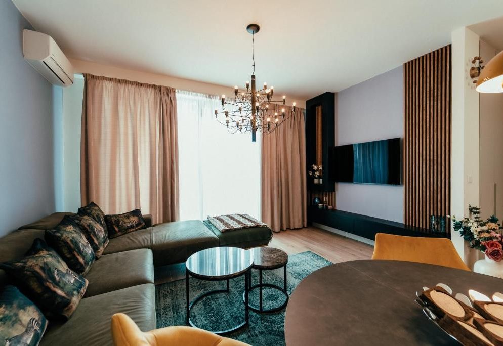 Waterfront Luxury Suites