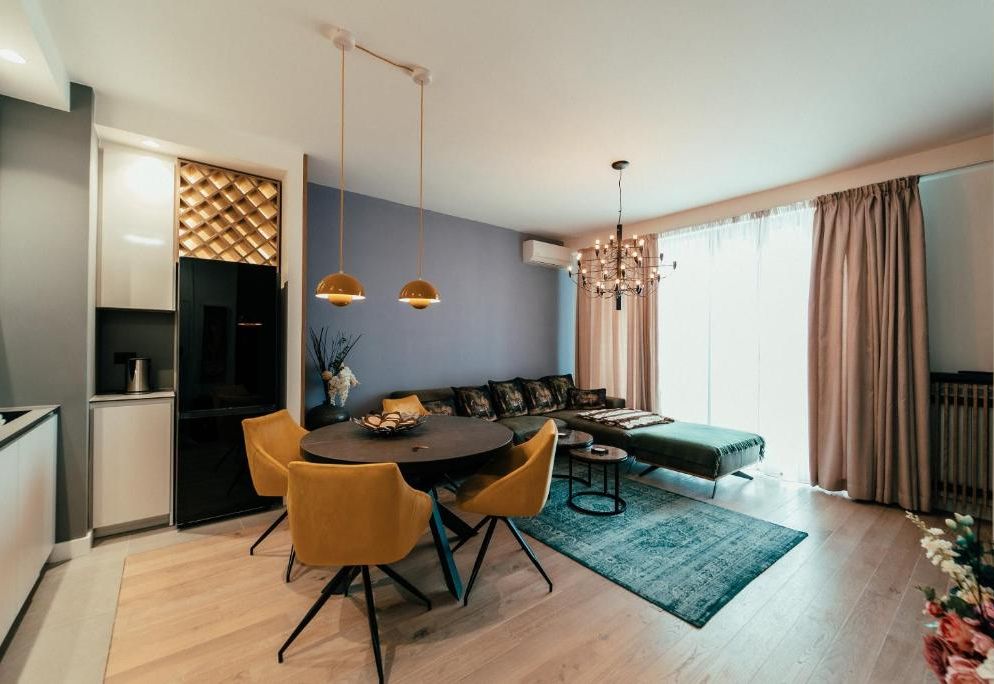 Waterfront Luxury Suites