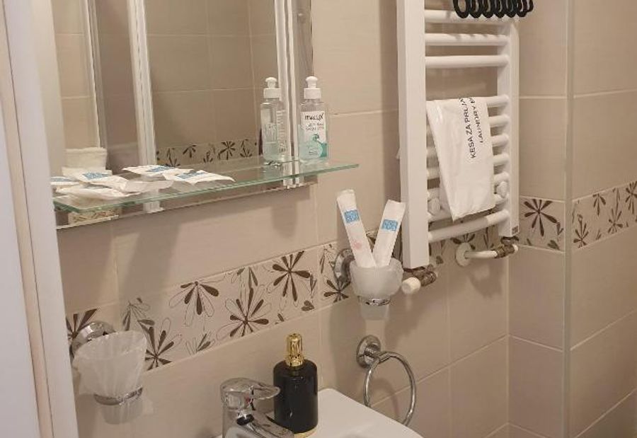 Nina 2 Wing apartman