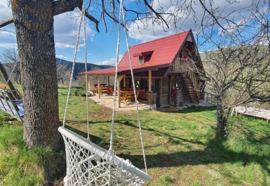 Log cabin Uvac (Vikendica Saponjic)