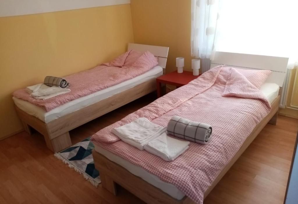 Lale's Room