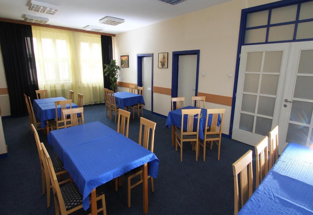 Aleksander A Inn