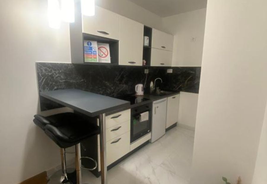 Apartment 212