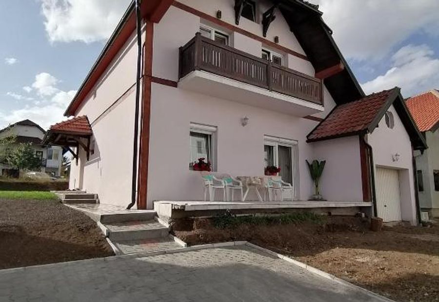 Vila Tošanić