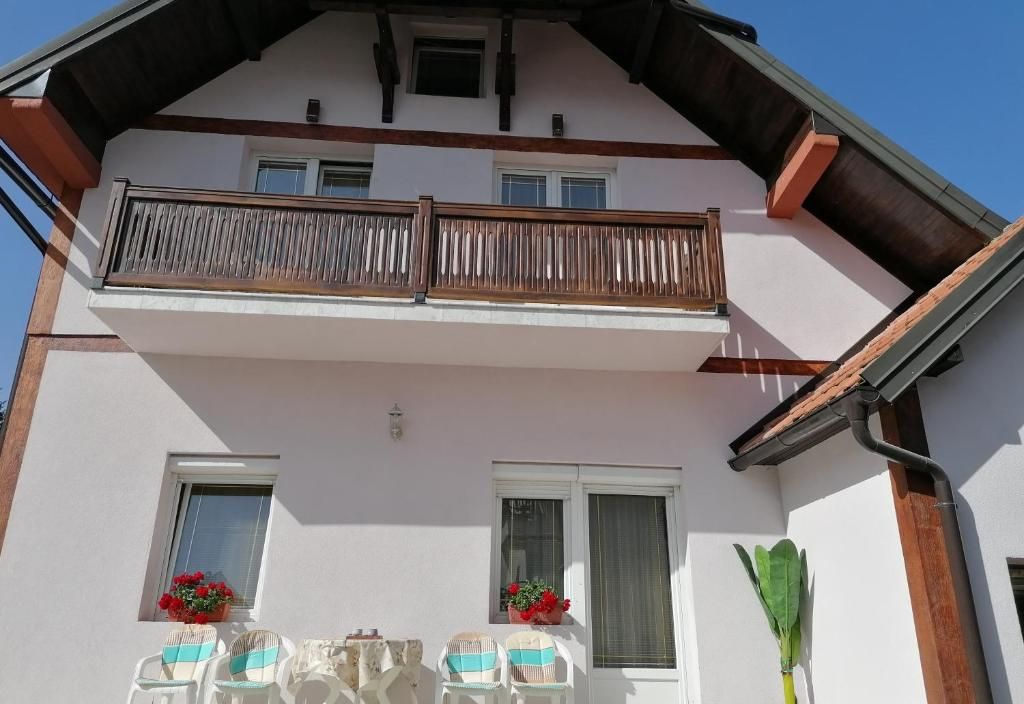 Vila Tošanić