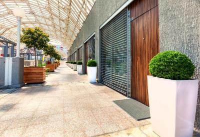 Adresa Suites