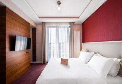 Crystal Hotel