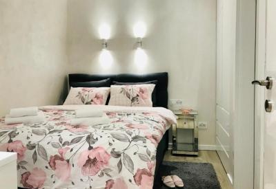 LIRRA LUXE Modern & Cozy in the Old City