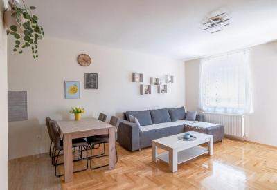 KC Apartment