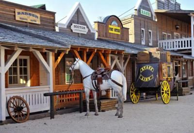 El Paso City, Zlatibor - Deluxe Wooden Cottages, Treehouse, Wild West Rooms, accommodation 1-6 people